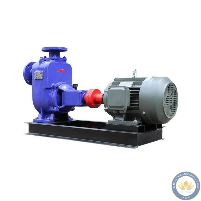 Bơm ly tâm tự hút